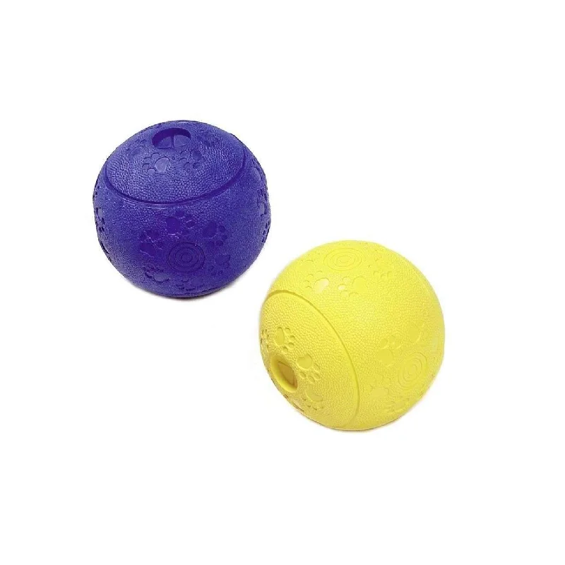 Karlie Ruffus Solid Rubber Feeding Ball  (8cm)