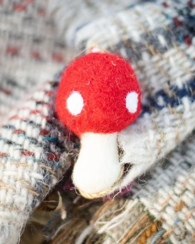 Red Amanita Mushroom Felt Toy for Dogs & Cats